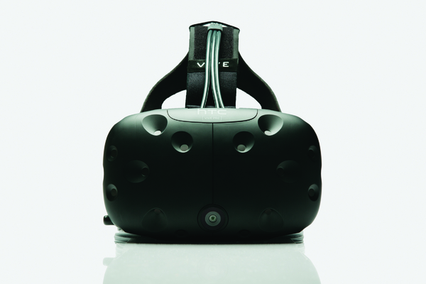 Syy viivästykselle selvisi: tulevia HTC Vive -virtuaalilaseja päivitettiin ennen kuluttajaversiota