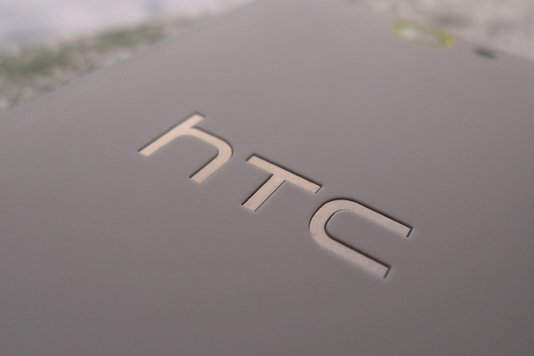 HTC yrittää väkivahvaa paluuta – U12-puhelimen tiedot paljastuivat