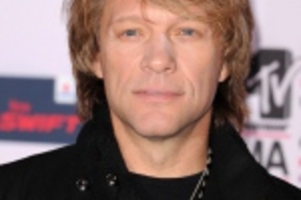 Bon Jovi blames Apple for 'killing music business'