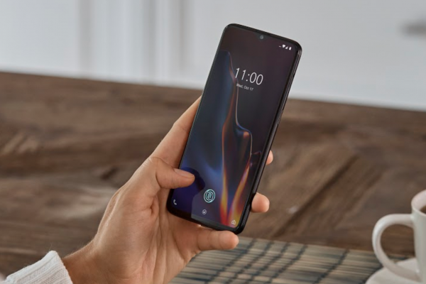 OnePlus releases their new flagship, OnePlus 6T, with in-display fingerprint sensor