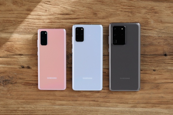 Samsung Galaxy S20 -sarjan myynti on alkanut - hinnat 1049 - 1399 euroa