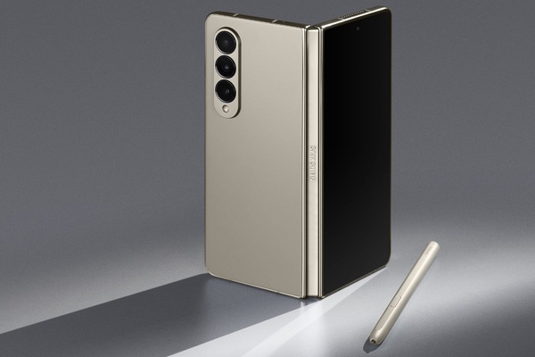 Samsung esitteli Galaxy Z Fold4 ja Galaxy Z Flip4 puhelimet