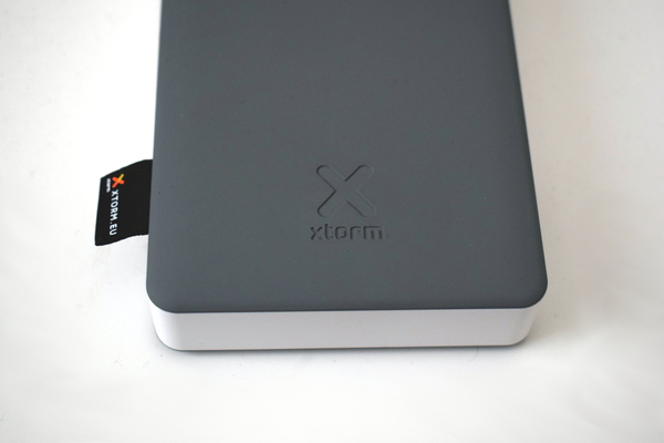 Testattua: Design-palkinnon voittanut 17000 mAh:n varavirtalähde