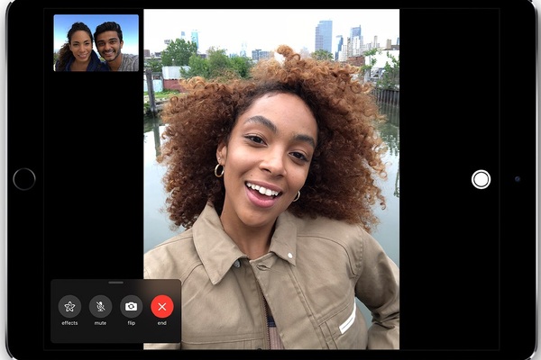 Apple rewarding the teen that found critical FaceTime bug