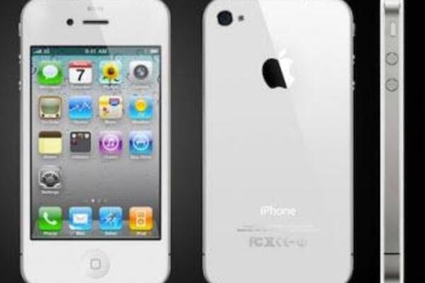 White iPhone 4 finally coming at end of February?