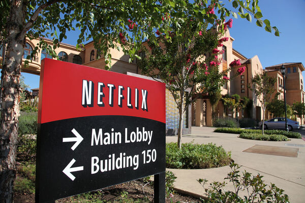 Netflixin Hiipivä tiikeri -elokuva sai teatteriketjuissa aikaan itkupotkuraivarit
