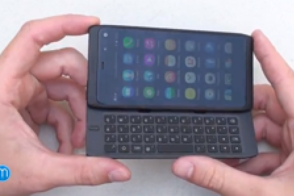 Nokia N950 hands-on-videolla