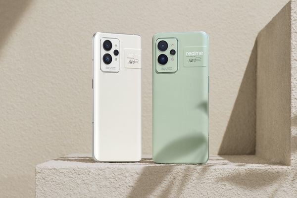 realme laajenee Suomeen vauhdilla - realme GT 2 ja realme GT 2 Pro saapuvat myyntiin maaliskuun lopulla