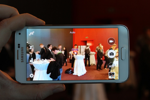 Kuvavuoto: Tässä Galaxy S5 suoraan MWC:stä