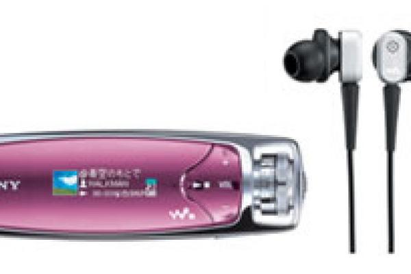 Sony unveils new Walkman, hints iPod challenger