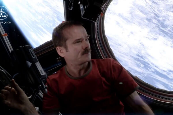 Space Oddity video from ISS returns to YouTube