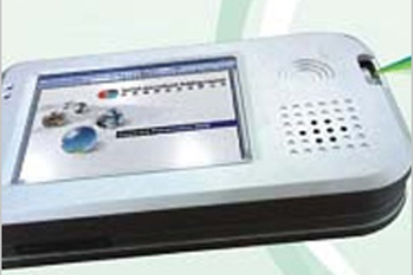 Sunlink introduces media player with built-in projector