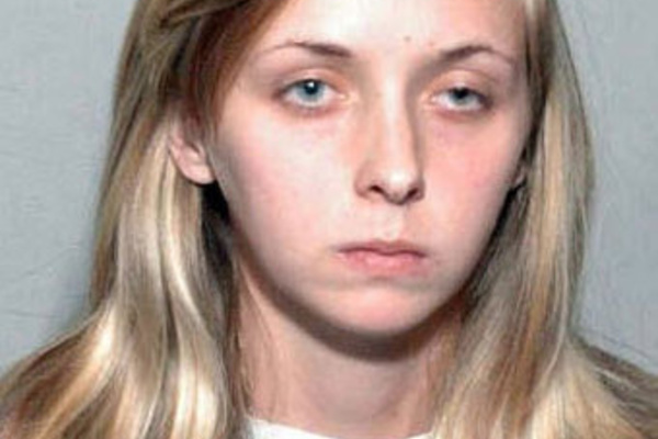 Woman kills child after he interrupts her 'Farmville' gaming