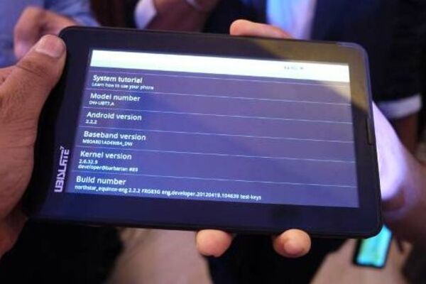 DataWind reveals two new cheap tablets for India