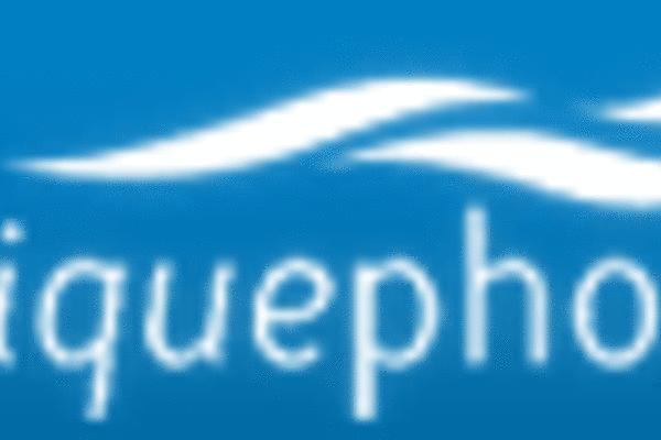 Uniquephones founder posts video of iPhone unlocking