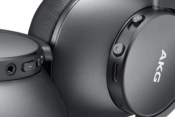 AKG:n N700 ja Y600 langattomat melunvaimennuksella Sony julkaisi WF XB700 nappikuulokkeet ja WH CH710N